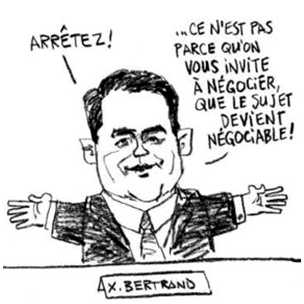 CFTC DGFiP 62 : Revenant sur le plan  d'adaptation budgtaire  annonc par Franois Fillon, la CFTC a exprim son opposition  l'assujettissement  la CSG des allocations verses au titre du complment libre-choix d'activit. Cette mesure pnaliserait encore un peu plus le pouvoir d'achat des familles dont l'un des parents a dcid d'accorder son temps  l'ducation de son enfant. Cette suppression sanctionnerait les femmes qui ont recours davantage  ce type de cong. La CFTC a galement ritr son opposition  l'augmentation de la taxation des contrats de mutuelles et de complmentaires sant. Elle a rappel qu'il tait ncessaire d'aborder sans dlai la question de la fraude sociale et fiscale, qui parait prioritaire dans le plan d'adaptation budgtaire voulu par le Gouvernement